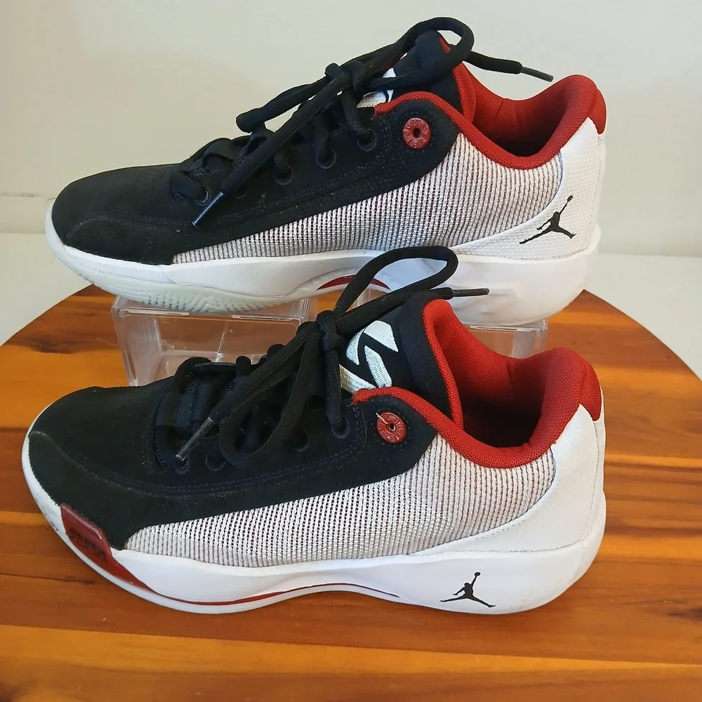 Jordan Luka .77 Bloodline Mens 7.5 Black Basketball Shoes Sneakers HF0806-102